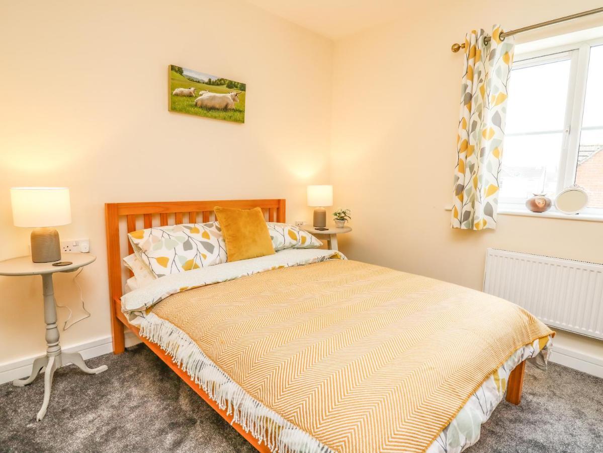 6 Erwr Brenhinoedd Villa Ammanford Luaran gambar