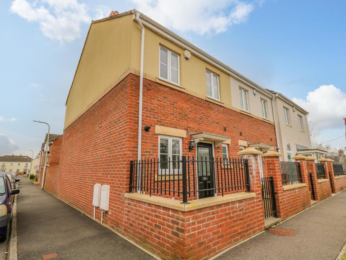 6 Erwr Brenhinoedd Villa Ammanford Luaran gambar